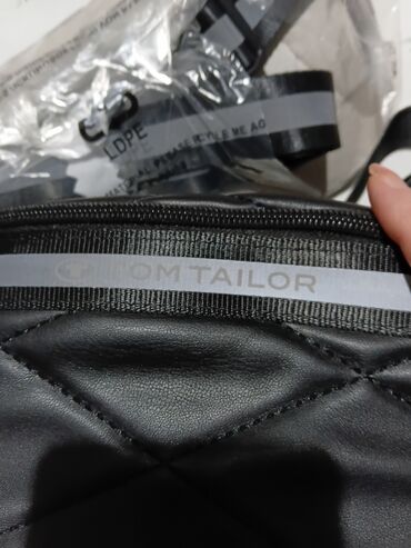 Torbe: Torba oko struka, Materijal: Veštačka koža — 1