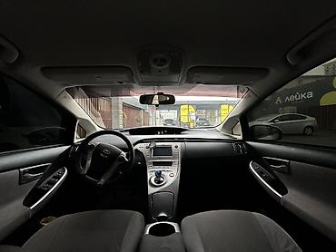 Toyota: Toyota Prius: 2013 г., 1.8 л, Вариатор, Гибрид, Хэтчбэк — 10
