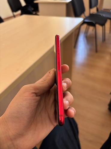 Apple iPhone: IPhone SE 2020, 128 GB, Qırmızı, Barmaq izi — 8