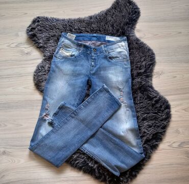 najbolje farmerke u beogradu: DIESEL skinny jeans u perfektnom stanju ORIGINAL. Veličina 27, XS-S