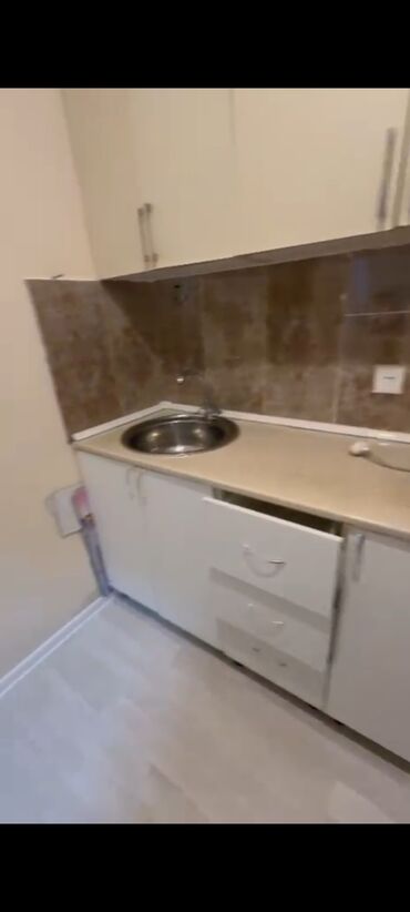 Uzunmüddətli kirayə evlər: 60 kv. m, 2 otaqlı, İnternet, Telefon, Qaz -da lalafo.az — 13 Uzunmüddətli kirayə evlər: 60 kv. m, 2 otaqlı, İnternet, Telefon, Qaz — 13