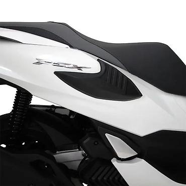 set za hromiranje: Bočne gumene zaštite/čepovi za oslanjanje kolena – Honda PCX - Set od — 1