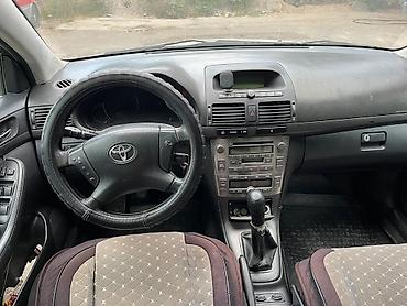 Toyota: Toyota Avensis: 2004 г., 2 л, Механика, Бензин, Универсал — 5