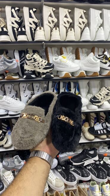 Ayaqqabılar: Məhsul: Kişi və qadın ayaqqabıları – gündəlik və stil kombinasiyası — 3