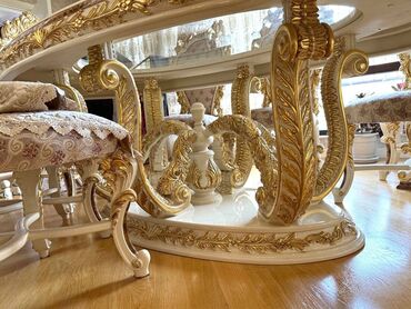 Qonaq otağı dəstləri: İşlənmiş, Masa və oturacaqlar, Jurnal masası, Servant, Türkiyə — 6