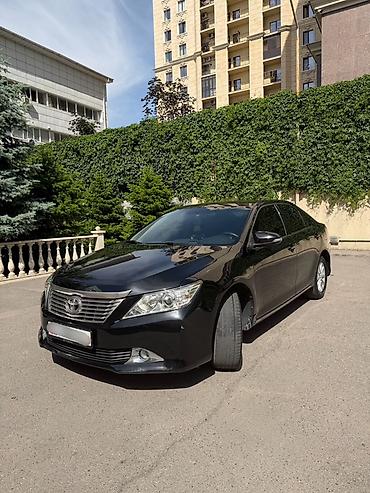 corolla 2004: Toyota Camry: 2012 г. — 1