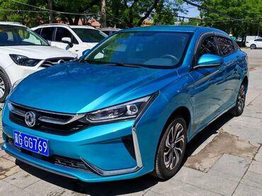 донголок буу: Dongfeng : 2020 г., 1 л, Механика, Бензин, Седан