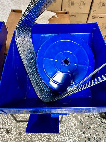 Товары и оборудование для с/х животных: Компания "ТехноМаш" предлагает две модели дробилок, предназначенные — 6