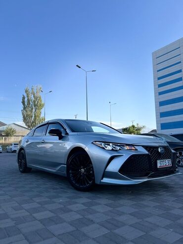 Toyota: Toyota Avalon: 2021 г., 2.5 л, Типтроник, Гибрид, Седан