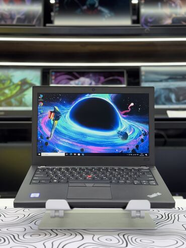 Ноутбуки: Ультрабук, Lenovo, 8 ГБ ОЗУ, Intel Core i5, 12.5 ", Для несложных задач, память SSD
