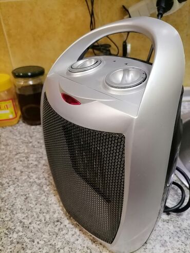 Kaloriferi: Grejalica duvaljka ESPERANZA 1500 W kao nova je
Baš dobra
Mirjevo na lalafo.rs — 4 Kaloriferi: Grejalica duvaljka ESPERANZA 1500 W kao nova je
Baš dobra
Mirjevo — 4