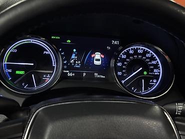 camry 2020: Toyota Camry: 2020 г., 2.5 л, Автомат, Гибрид, Седан — 9