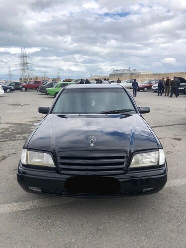 mersedes vito: Mercedes-Benz C 180: 1.8 l | 1994 il Sedan