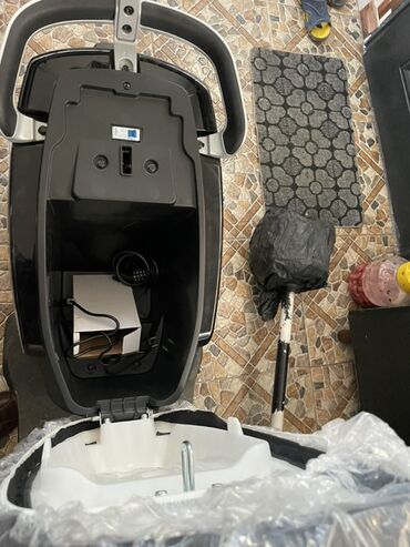 Mopedlər,skuterlər: 2024 il — 7