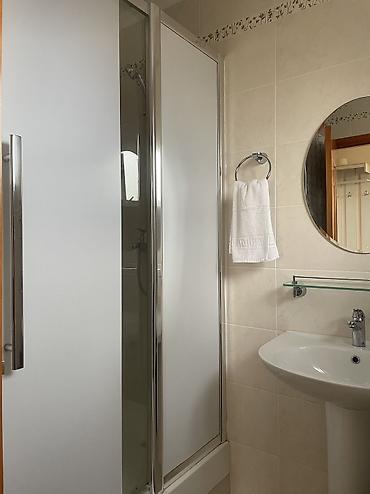 Продажа квартир: 2 комнаты, 50 м², 2 этаж at lalafo.kg — 5 Продажа квартир: 2 комнаты, 50 м², 2 этаж — 5