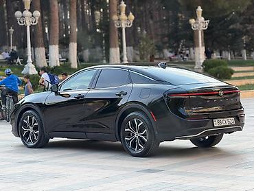 mercedes c220 cdi motor: Toyota Crown: 2.5 l | 2023 il Krossover — 6