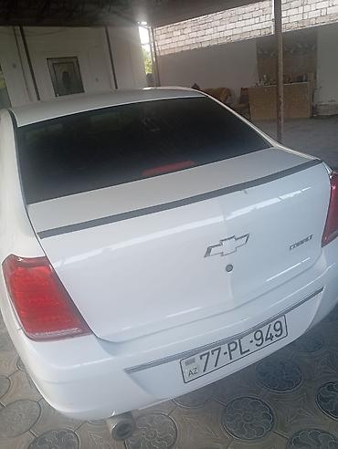 great wall wingle: Chevrolet Cobalt sedan - Kuzov: 4 qapılı sedan, ağ rəng - Mühərrik və — 5