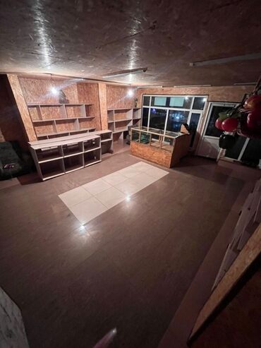 аренда помещений 35кв: Церковь 

Сдается помещение 
Площадь:55м2 
Этаж:1 
Кондиционер 
Вода