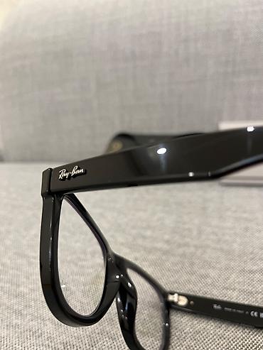 Eynəklər: Tezedir.Aldiqdan sonra 5-6 defe taxmisham.Optik linzalarla evez edilib — 4