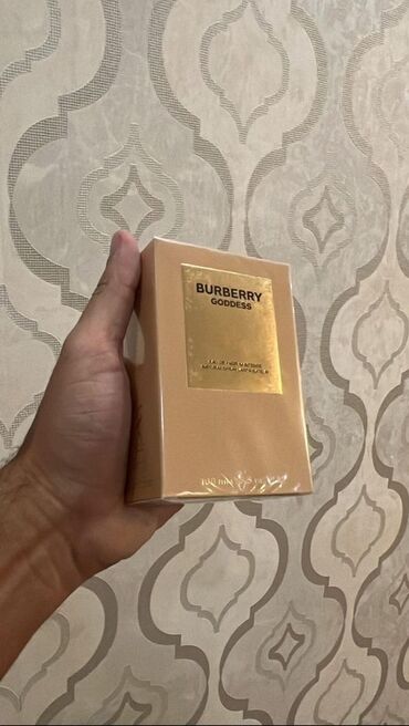 Burberry Goddess 100ml - Duty Free Etir duty freedendir. Butun
