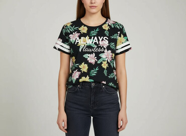 t shirty pod marynarkę damska: Футболка жіноча, розмір M
