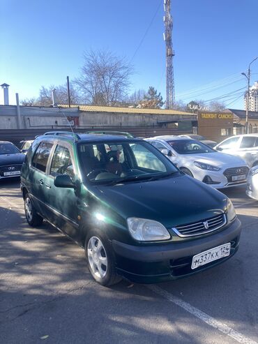 Toyota: Toyota Raum: 2000 г., 1.5 л, Автомат, Бензин, Хэтчбэк