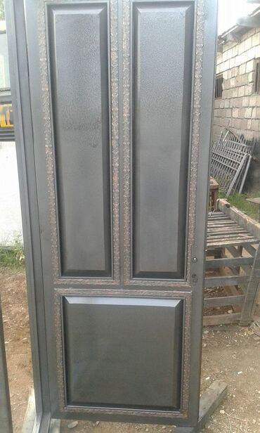 Giriş qapıları: Məhsul: Dəmir giriş qapıları (klassik dizayn) - Material: qalın — 34