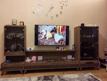 Мебель: Б/у, Стол и стулья, ТВ подставка, Сервант, Нет кредита, Турция