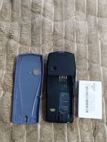 Nokia: Nokia 7610 — 1