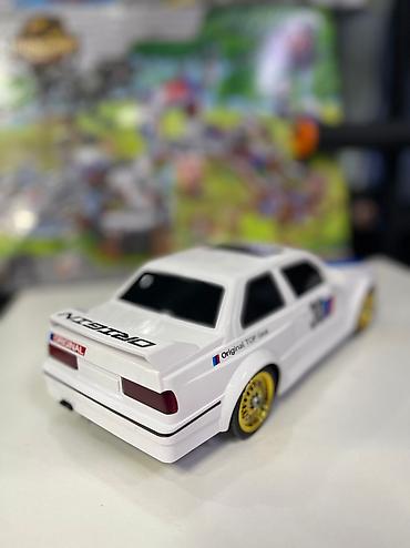 Игрушки: Дрифт Машинка BMW на радиоуправление🕹️ Дальность управления 40-50м — 7