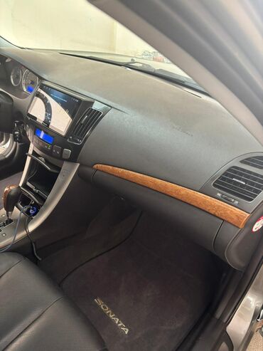 Hyundai: Hyundai Sonata: 2.4 l | 2009 il Sedan — 10