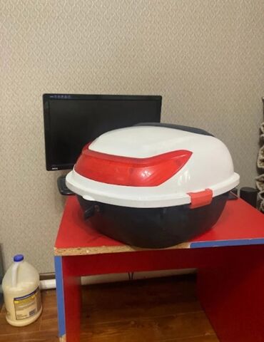 портер кызыл кыя: Багажниги Өзү алып кетүү