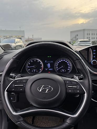 Hyundai: Hyundai Sonata: 2019 г., 2 л, Автомат, Газ, Седан — 20