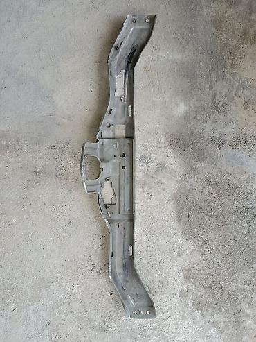 mercedes 210 ehtiyyat hissəsi: Məhsul: Avtomobil üçün arxa panel/baqaj kilidi traversi (metal karkas — 4
