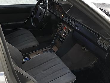 wald mahora: Mercedes-Benz W124: 1989 г., 2 л, Автомат, Бензин, Седан — 8