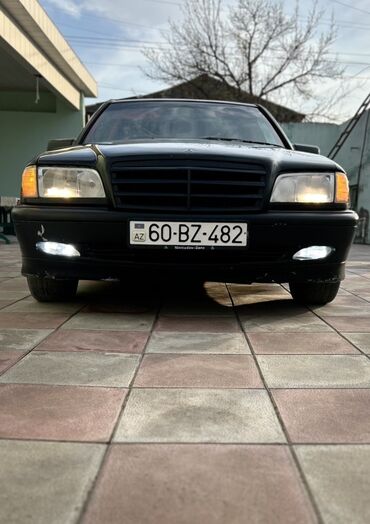 Тарелки: Mercedes-Benz C 180: 1.8 л | 1999 г. Седан