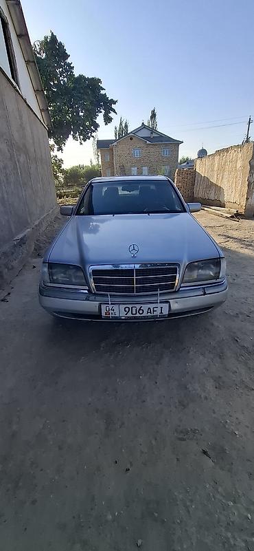 Mercedes-Benz C-Class: 1994 г., 1.8 л, Механика, Бензин, Седан