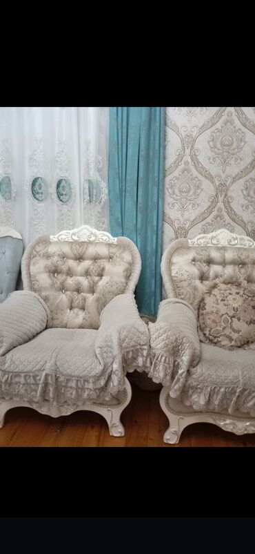 Divanlar: Divan və kreslo dəstləri