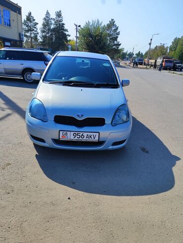 купе машина: Toyota Vitz: 2003 г., 1.3 л, Автомат, Бензин, Купе