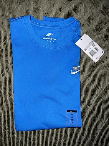 aksa: NIKE Sportswear Club Tee T-shirt vel. XS NOVO AR4997 435 — 8