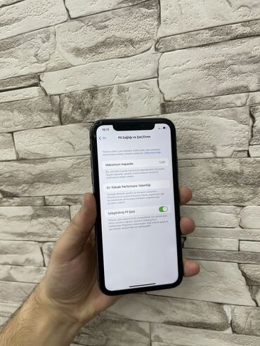 IPhone 11, 64 GB, Qara, Face ID