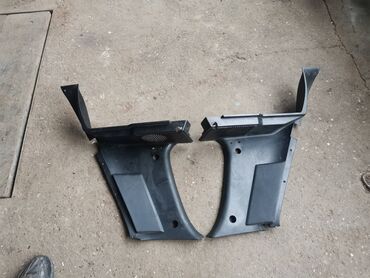 Auto delovi: Nosači zadnje police gepeka Lada Niva 21213,21214 br.2. Polovno — 10