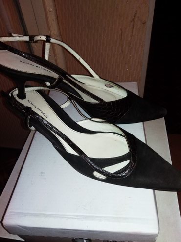 кроксы белые: Элегантные босоножки раз 38 натур замша+ кожа производства Италия