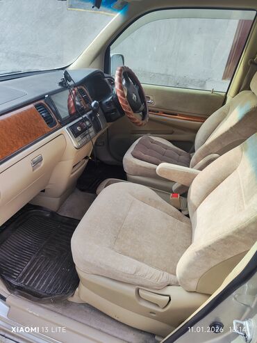 Honda: Honda Stepwgn: 2004 г., 2.4 л, Автомат, Бензин, Минивэн — 5