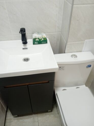 Другие стройуслуги: Услуги по укладке плитки для ванных комнат, кухонь и других помещений — 24