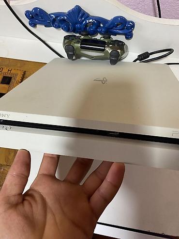 цена плейстейшен 3: Sony PlayStation 4 Slim (ağ rəng) oyun konsolu 1tp yandaş 2 oyun — 1