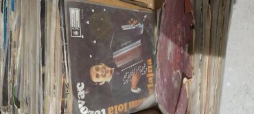 Vinil ploče: Kolekcija singl ploča 45 rpm (7 inča) – jugoslovenska izdanja - — 14