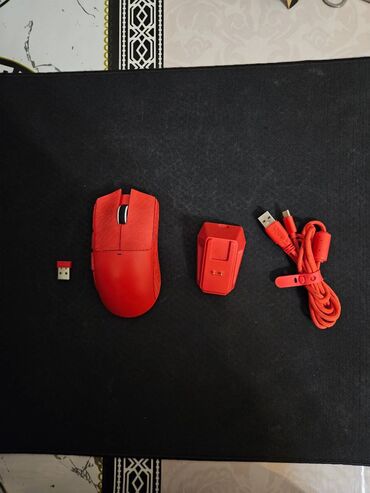 Mauslar: ATTACK SHARK X11 Oyun siçanı və şarj bazası - Çox az işlənilib - 1000 — 1