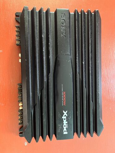 Qoşqular: Sony Xplod uslitel 1000w satıram təmirdə olmayıb heçbir prablemi