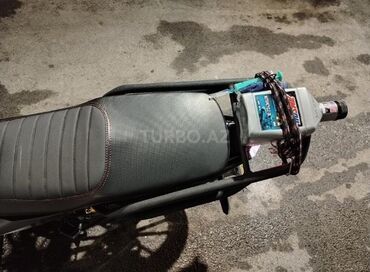 Motosikletlər: Model: Champ motosiklet (qara rəng) Tip: Şəhər/kommuter üslublu — 7